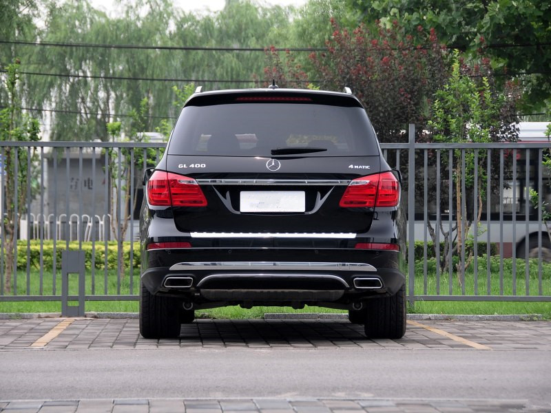 最新款奔驰gl400试驾,奔驰gl400最新售价落地价