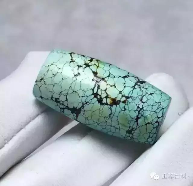 绿松有冰裂还值得入手吗,绿松冰裂的珠子值得购买吗