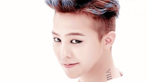 gd权志龙红西装 (gd权志龙穿搭火了)