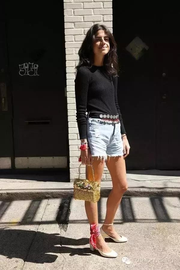 听说，脚踝链和鞋子更配哦