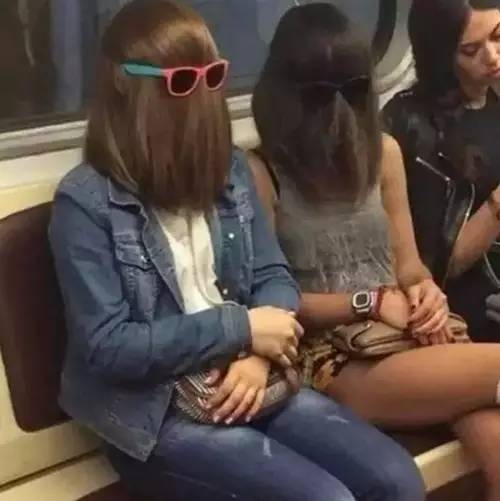 你觉得坐地铁坐过站的原因是什么？