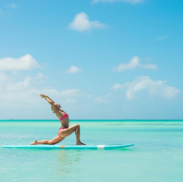 瑜伽有哪些动作不适合高血压人群,高血压可以练习瑙力瑜伽吗