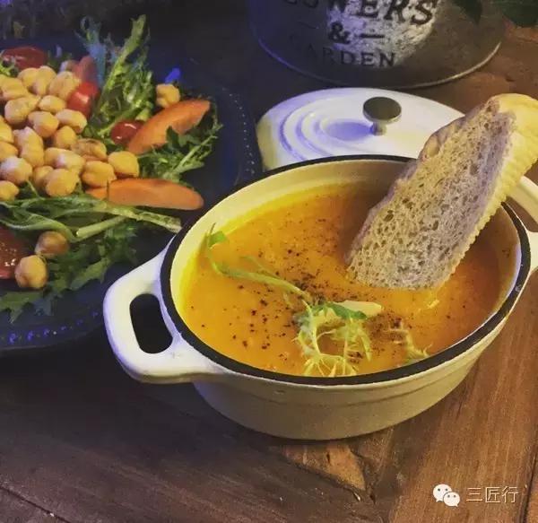 西餐里的那些“杂草”都是啥？一篇文章带你认识香草