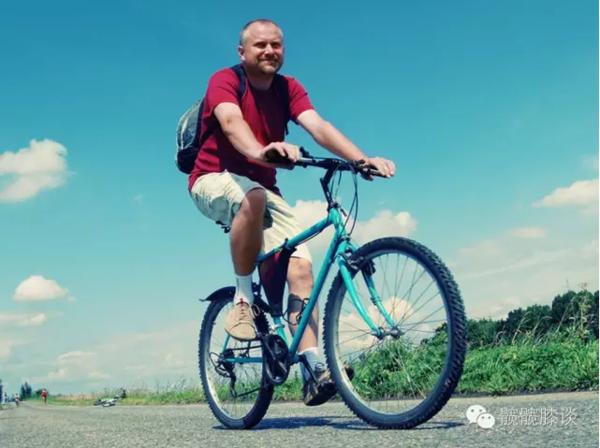 退行性骨关节炎的症状和治疗,退行性骨性关节炎分级