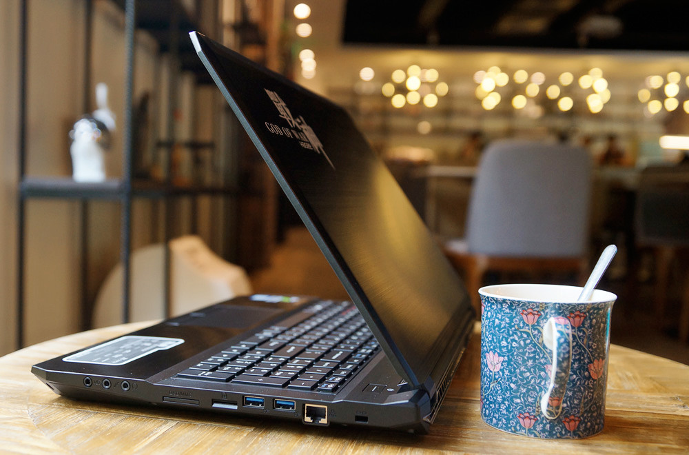 战斗力堪比台式机！i7-6700K的战神足可肆虐各大游戏