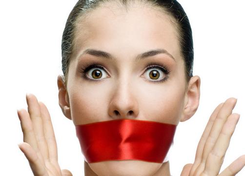 跑完步感觉有血腥味喉咙痒,跑完步后喉咙有血腥味一直咳嗽