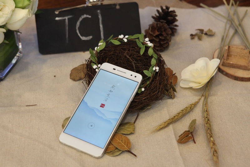 更贴近生活！TCL750帮你给宝宝拍照记录成长每一刻