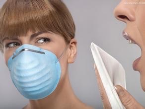 打喷嚏为什么那么臭,为什么有的人打喷嚏味道难闻