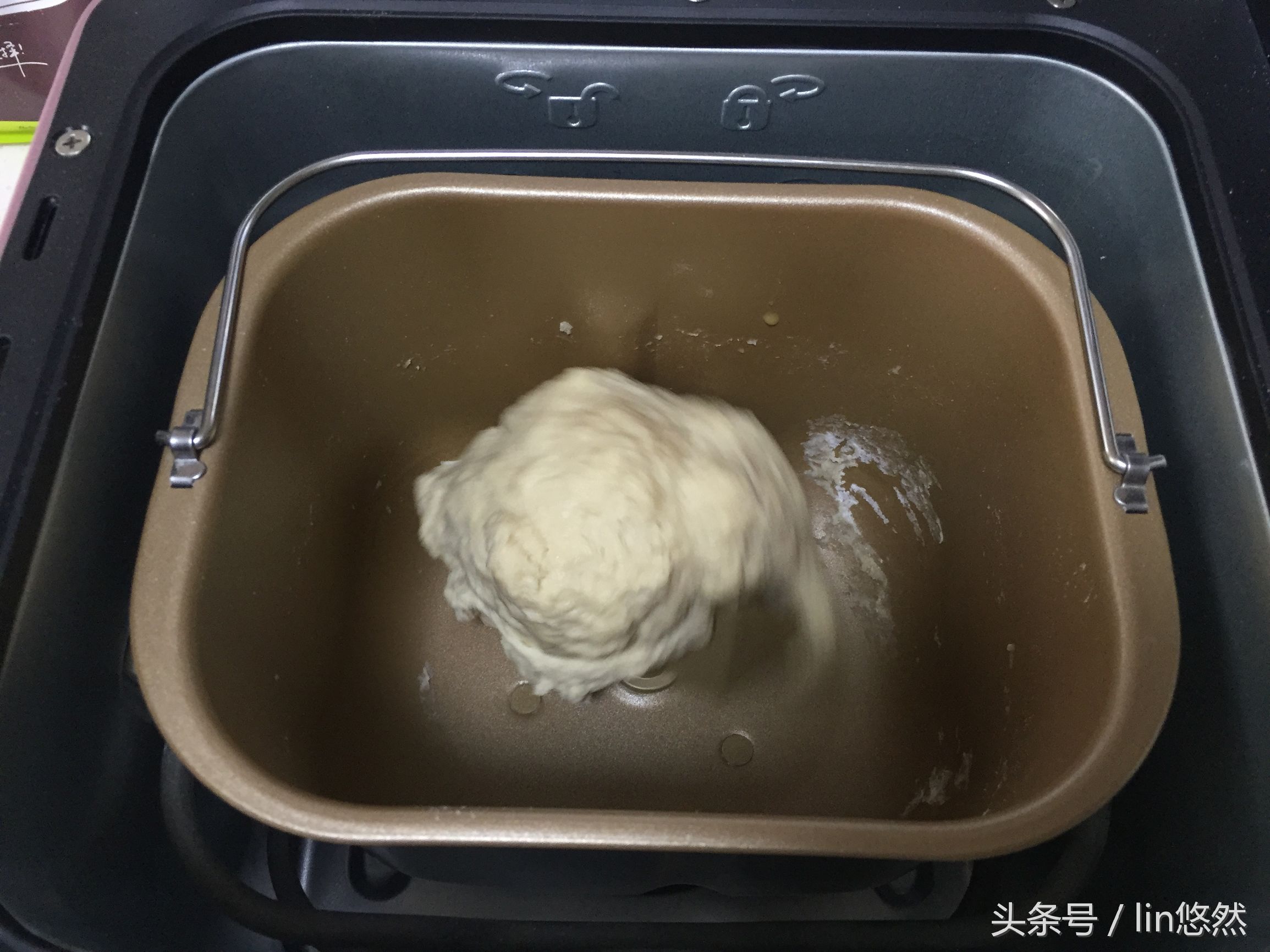 您家的面包机还在闲置，赶紧让他动起来，我来教您做