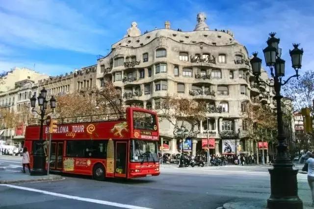 巴塞罗那自由行攻略,免费玩转西班牙马德里不思议