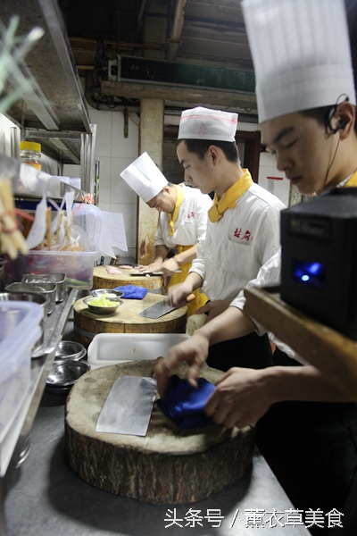 川菜十大名菜盐帮菜,川菜之首盐帮菜