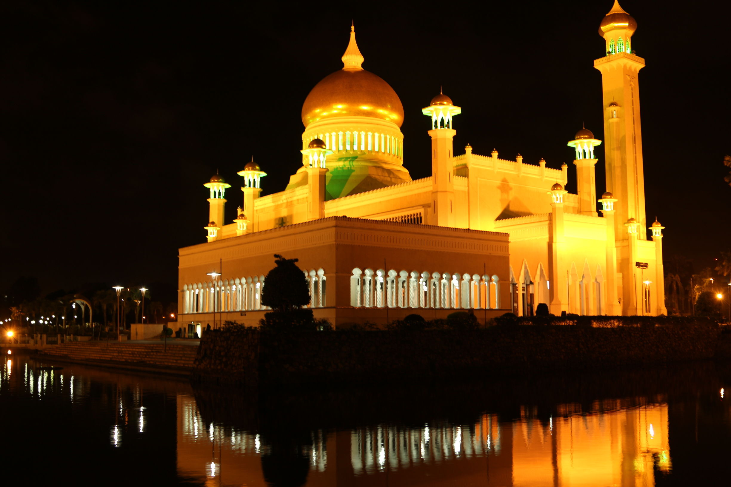 东南亚国家福利对比,文莱的福利有多好