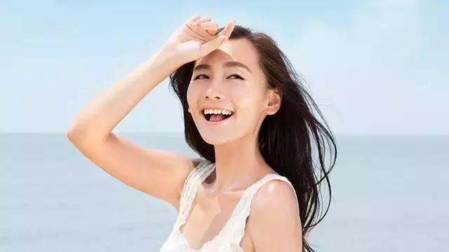 红润有光泽肤色显白,最美的女人都有哪些特点