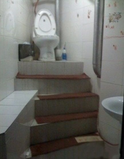 手机掉厕所了怎么办呀,手机掉厕所了怎么清除臭味