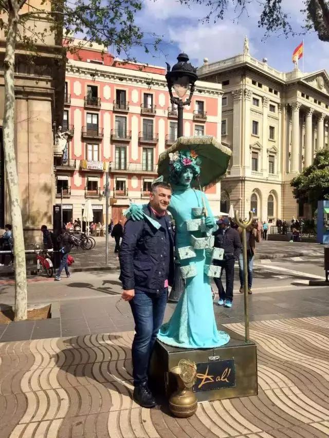 巴塞罗那自由行攻略,免费玩转西班牙马德里不思议