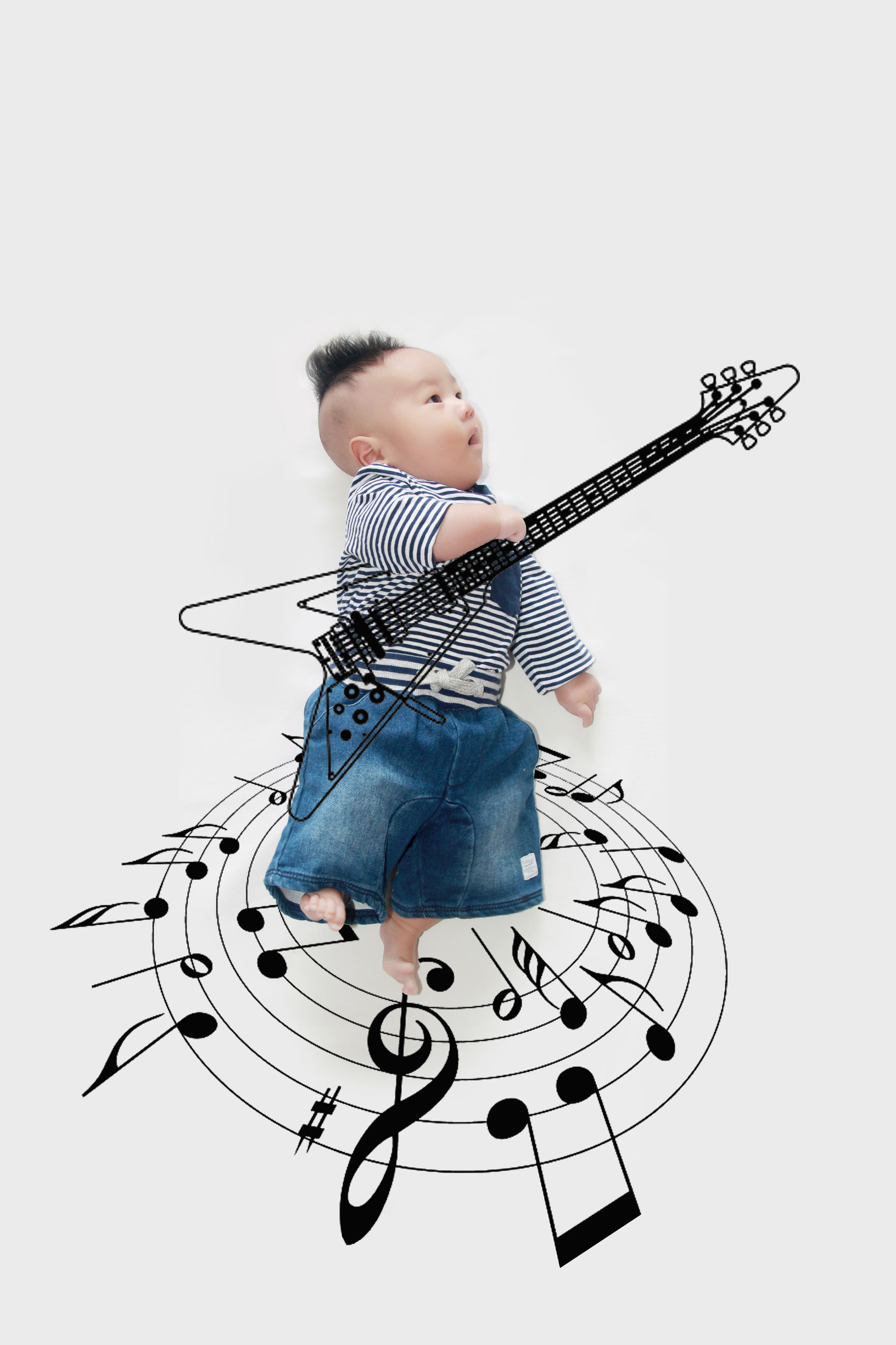 送给满月宝宝的视频,关于宝宝满月的照片