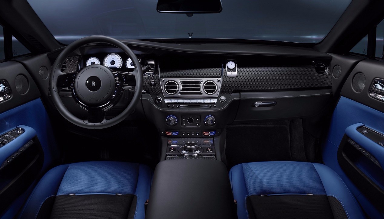 凹凸匠心榜：是怎样的一款车，能让他心甘情愿当司机