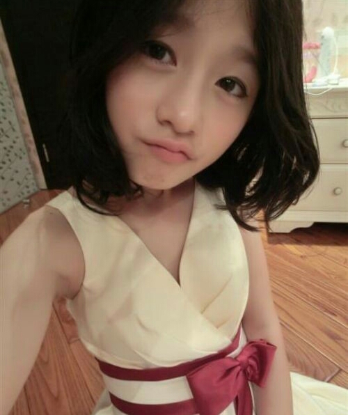 15岁妙龄少女只因为爱情做这个