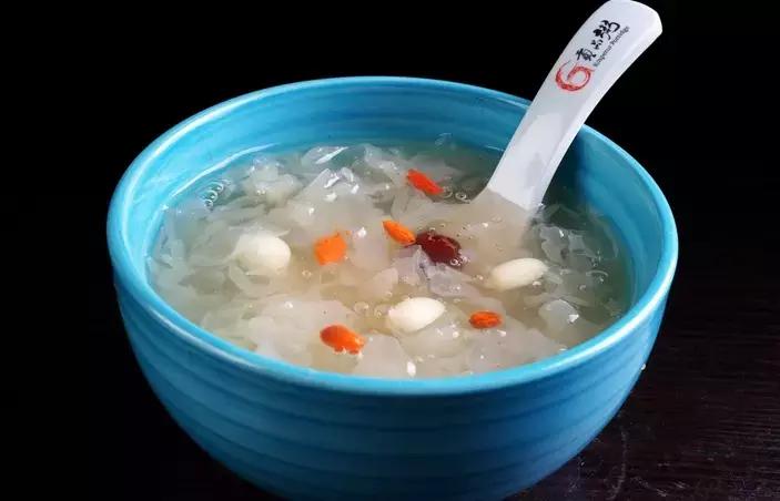 孕妇不想吃饭只想吃水果,孕妇不想吃饭应该吃点什么