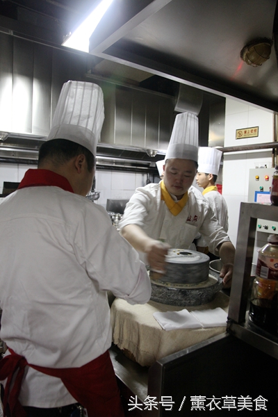 川菜十大名菜盐帮菜,川菜之首盐帮菜