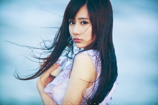 胸前有痘痘和后背有痘痘怎么去除,胸前长痘痘的原因和改善方法