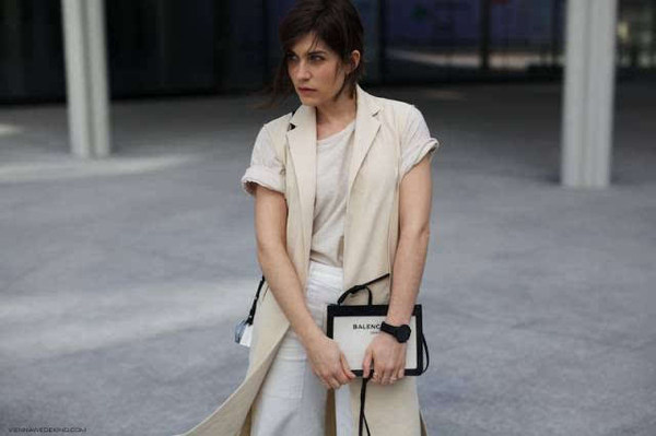 实惠又上档次的包包,30岁左右轻奢包包高端