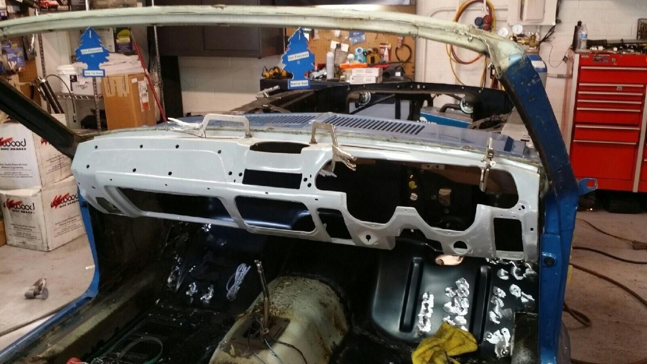 00后改装,00后改装君威