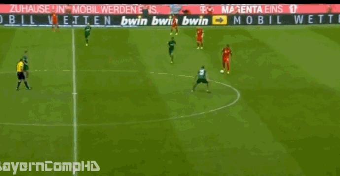 拉莫斯皮克中卫,现役足坛十大中卫拉莫斯皮克