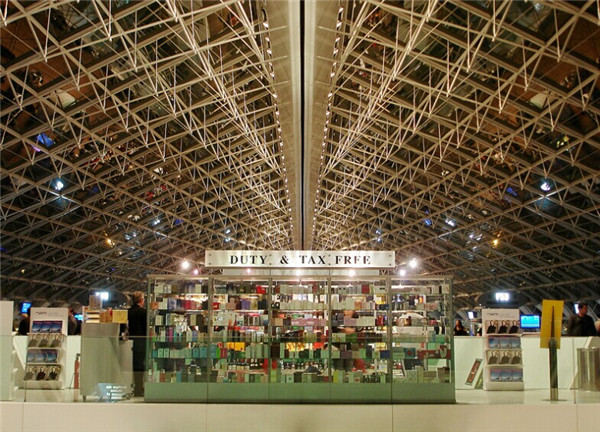 国外机场免税店购物流程,迪拜机场免税店买什么最划算