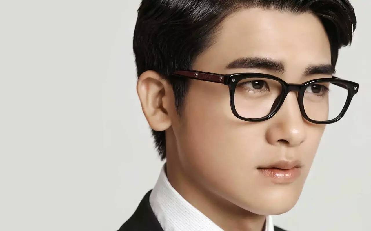 学生党买什么眼镜便宜好看,适合学生党戴的高颜值眼镜