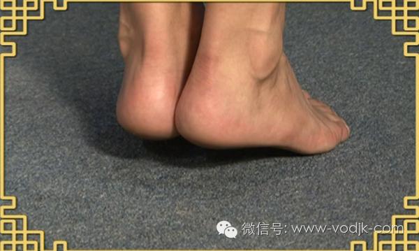 预防小腿抽筋的锻炼方法,小腿肚子抽筋日常怎么保养