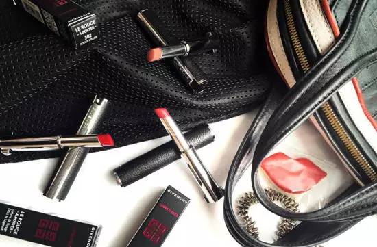 好看的红枫色口红,香奈儿细管口红哪个颜色最火