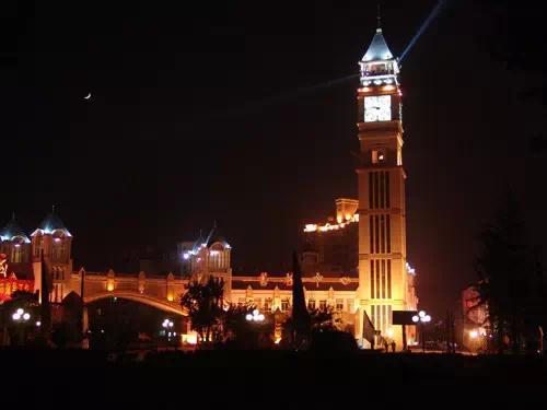 没有雾霾天的郑州还是挺美的