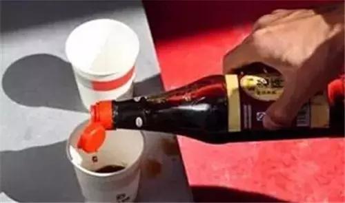 蜂窝煤除甲醛的方法,汽车空调有土灰味道如何去除