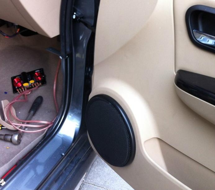 五菱宏光miniev马卡龙音响改装,五菱宏光v前门加装音响喇叭