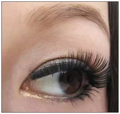 麦穗浓密款假睫毛14mm,睫毛浓密的人适合的假睫毛