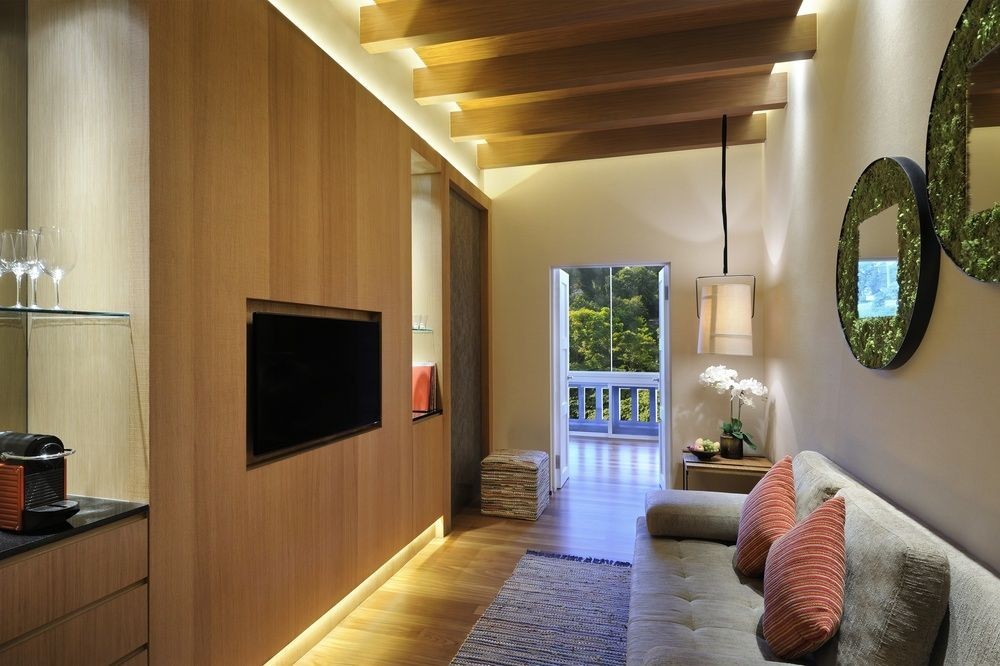 新加坡万豪福朋喜来登,福朋喜来登和艾美自助餐