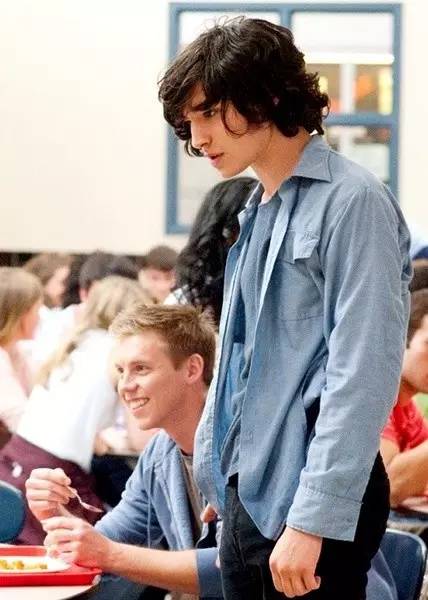 你曾经也有一双清澈的眼睛,你曾有一双清澈的双眼歌词