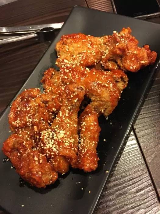 关关相亲对象主动请吃饭那段,关关去吃饭