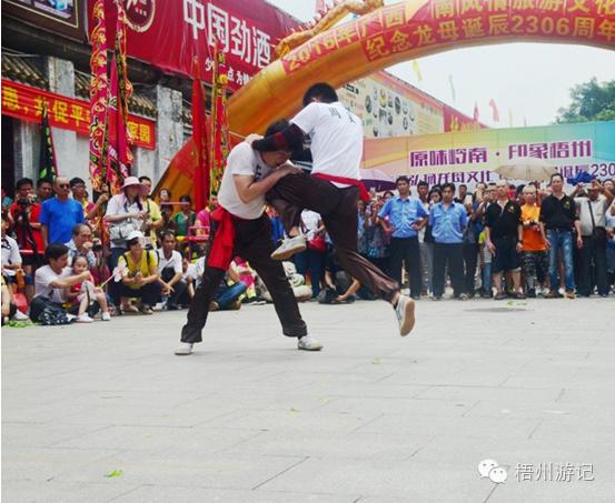 我们真的低估了2016年龙母诞的魅力，没去现场的你后悔了吗？