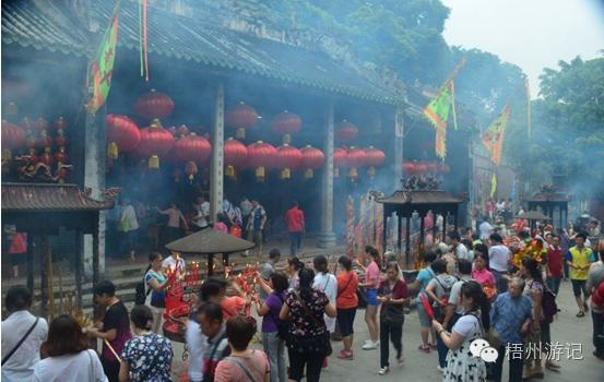 我们真的低估了2016年龙母诞的魅力，没去现场的你后悔了吗？