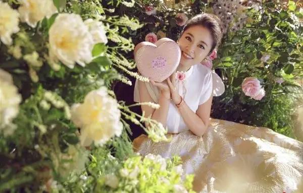 林心如小腹隆起,林心如发福肚子上都是赘肉