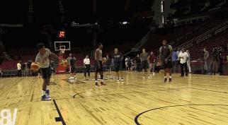 格林投篮动作,格林投篮姿势调整