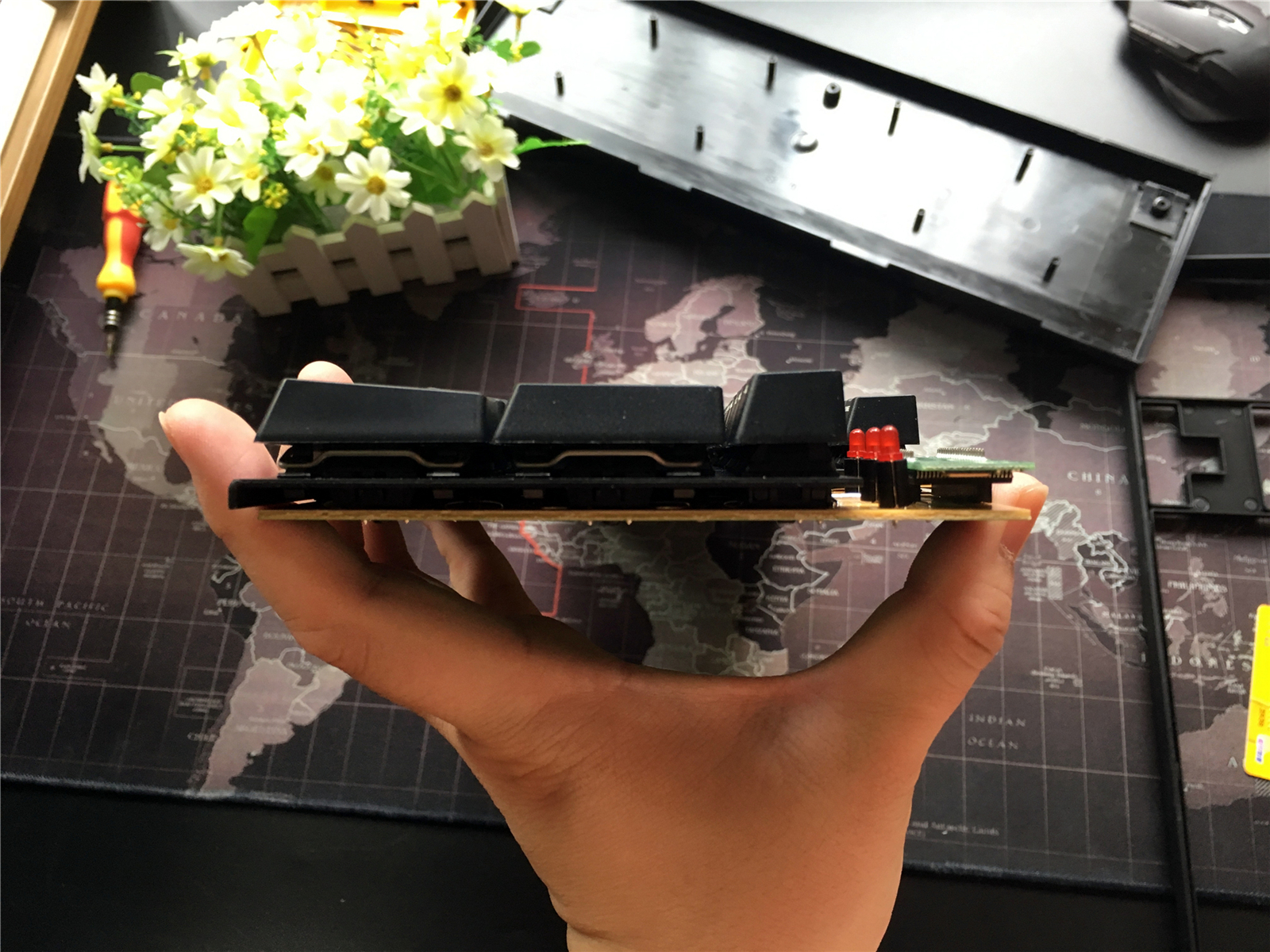 酷冷至尊烈焰枪xt绿轴,酷冷至尊烈焰枪xtv2键盘