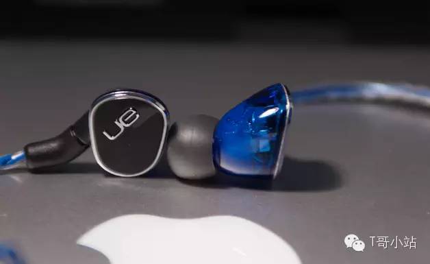 入耳式耳机排行榜,入耳式耳机排行榜推荐