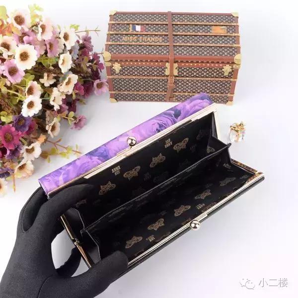 钱包要选什么样的才好,什么牌子的钱包好看适合女孩子