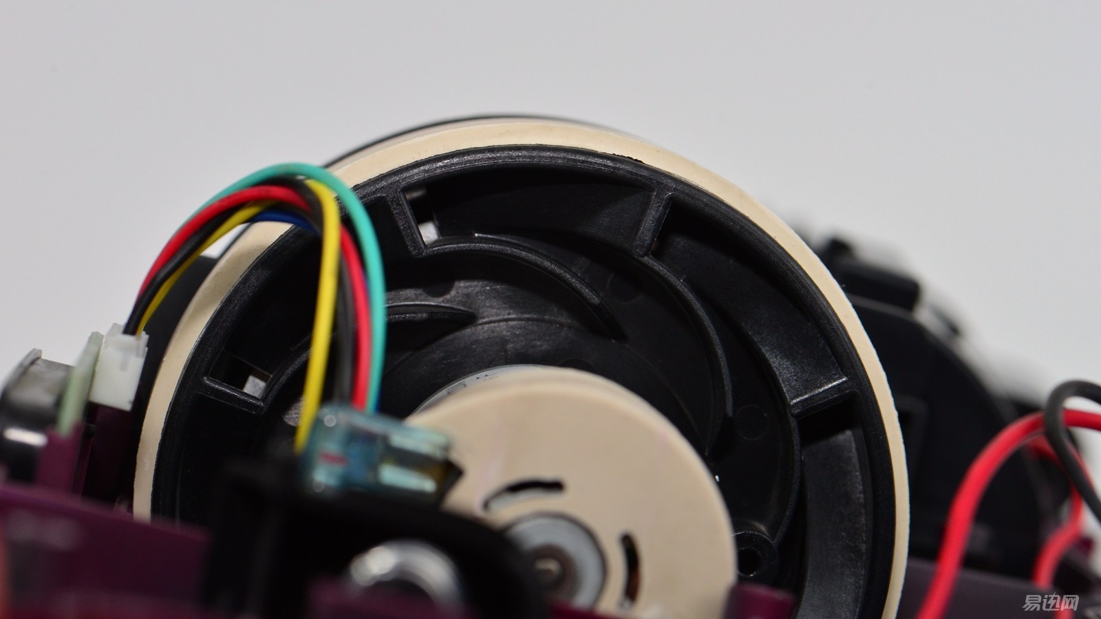 海尔最新款吸尘器测评,海尔吸尘器zw1500-2拆解