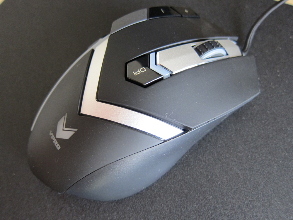 80后老玩家拿起新鼠标，重回游戏激情岁月