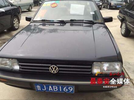 第二批84辆“退役”公车拍出244万余元3辆里程不够5万公