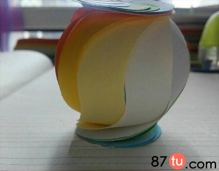 一次性筷子制作灯笼步骤图解,一次性饭盒制作灯笼步骤图解